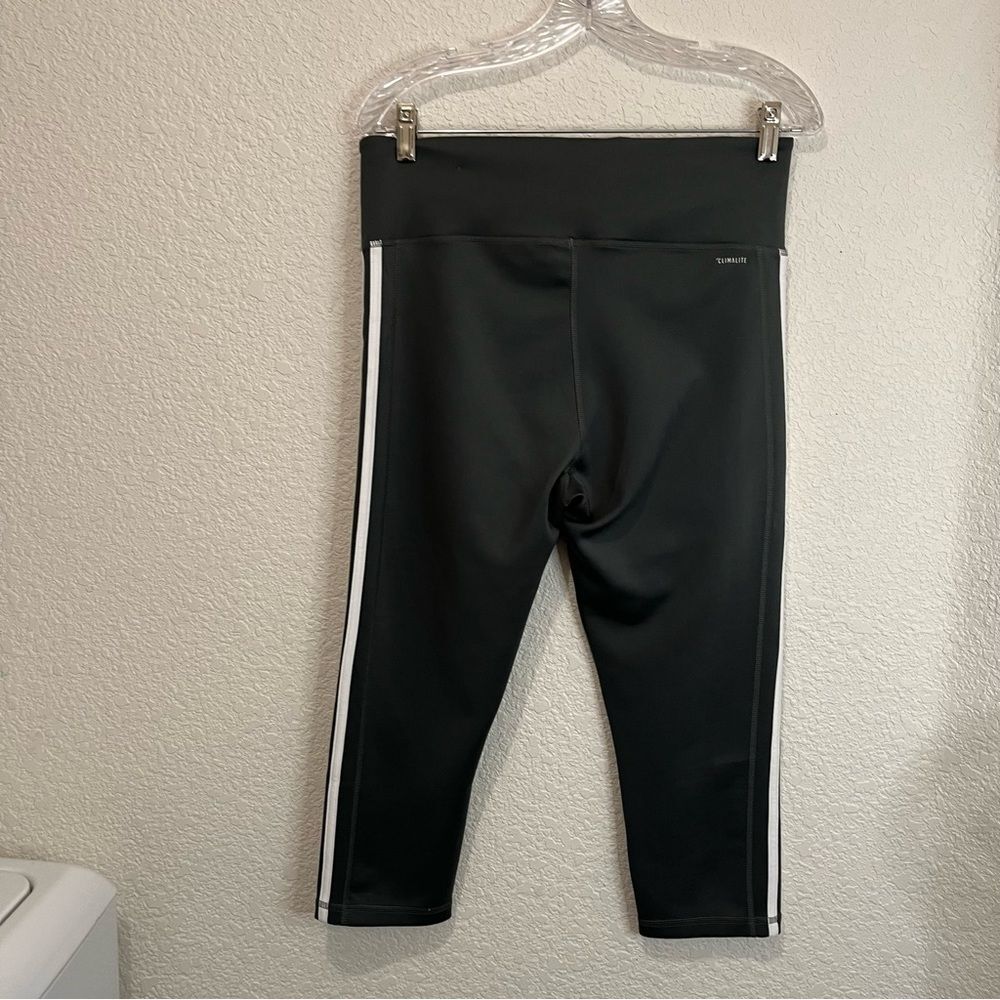 Adidas Climalite Womens Size L Gray White Crop 3 Stripe Pull on Leggings Workout - Picture 5 of 11